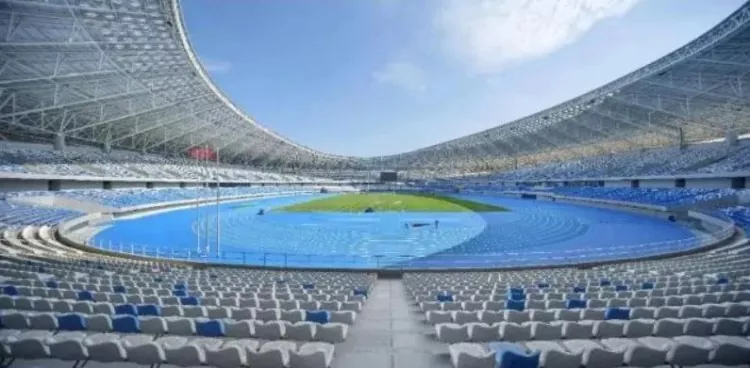 Стадіон спортивного центру 